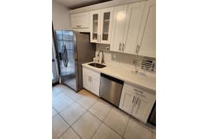 3212 Ne 7th St 1, Pompano Beach