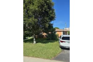 212 Ne 9th Ave 1, Deerfield Beach