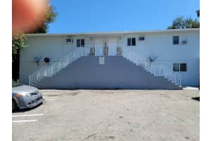 126 Nw 8th Ave 5, Dania Beach 126 Nw 8th Ave 5, Dania Beach