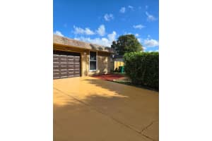 6504 Nw 74th Ave, Tamarac