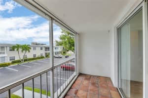 6295 Bay Club Dr 4, Fort Lauderdale