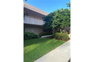 4280 Oaks Terrace 101, Pompano Beach