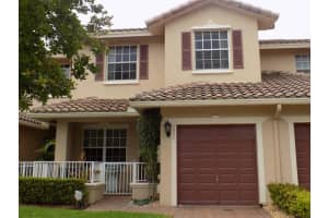 3331 Lakeside Drive 37, Davie