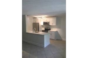 315 Meadows Cir -, Boynton Beach