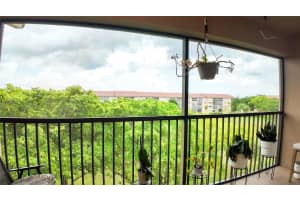 12551 Sw 16th Ct 402 C, Pembroke Pines