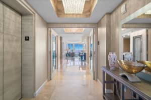 101 S Fort Lauderdale Beach Boulevard 2402, Fort Lauderdale