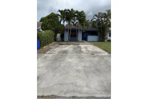 6242 Nw 1st St, Margate