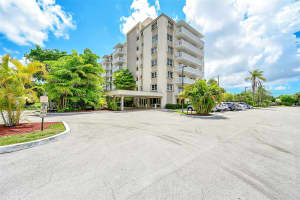 1831 Ne 38th St 503, Oakland Park