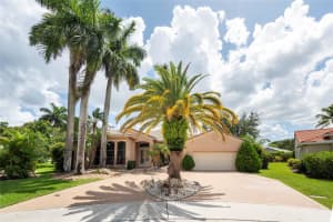 361 Fairmont Way, Weston