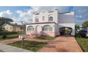 1907 Grant St, Hollywood