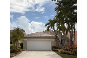 920 Savannah Falls Dr, Weston