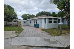 228 Nw 13 Ct, Dania Beach 228 Nw 13 Ct, Dania Beach
