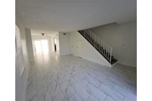 2456 Nw 52nd Ave 2456, Lauderhill