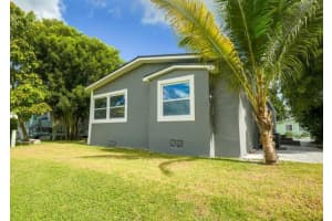 35250 Sw 177 Court Unit #24, Homestead