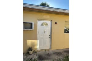 924 N 18th Ct 104, Hollywood