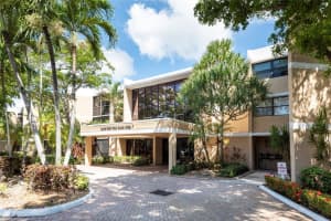 16325 Golf Club Rd 210, Weston 16325 Golf Club Rd 210, Weston