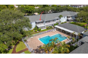 7556 Stirling Rd 222, Hollywood