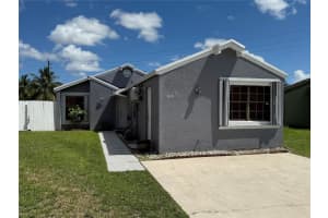 2451 Sw 86th Ave, Miramar