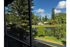 3730 Inverrary Dr W-3, Lauderhill