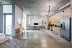 2100 Van Buren St 308, Hollywood