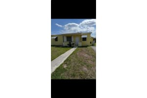 2043 Ne 52nd St, Pompano Beach