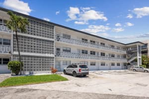 467 Golden Isles Drive 206, Hallandale Beach