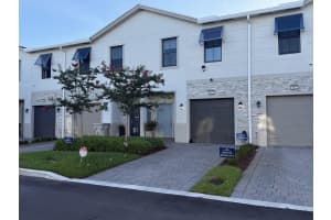 845 Nw 3rd Way, Pompano Beach