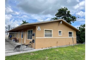3813 Sw 13th Ct #3, Fort Lauderdale
