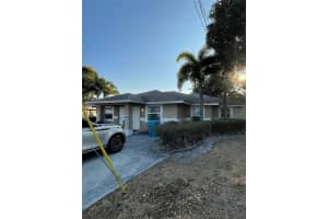 550 Nw 13th Ave B, Boynton Beach