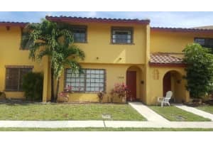 2624 Nw 47th Terrace 1105, Lauderdale Lakes