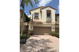 5926 Nw 117th Dr 9b, Coral Springs