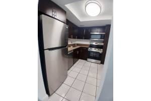 1200 Sw 50th Ave 112-3, North Lauderdale