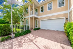 324 Sw 14th Court 324, Fort Lauderdale