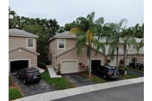 1978 Madeira Dr 1978, Weston