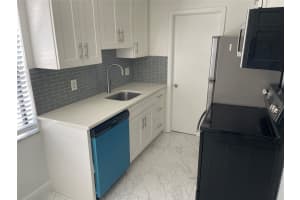 770 Ne 38th St F, Oakland Park