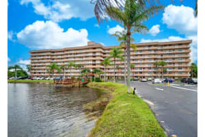 250 Jacaranda Dr 312, Plantation