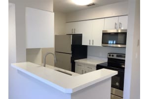2926 S University Dr 6104, Davie