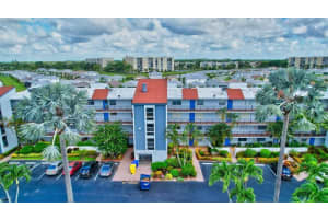 14747 Cumberland Drive 206, Delray Beach