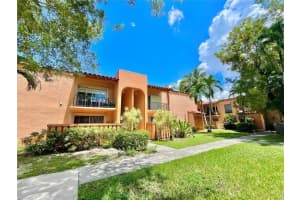7120 Fairway Dr L3, Miami Lakes