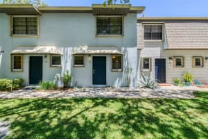 410 N Cypress Drive 11, Tequesta