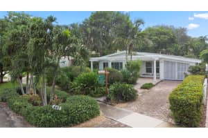 440 Ne 17th Way, Fort Lauderdale