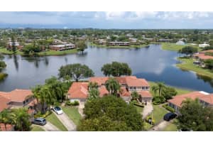 1705 Sw 110th Ter, Davie