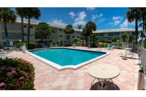 1951 Ne 39th St 347, Lighthouse Point