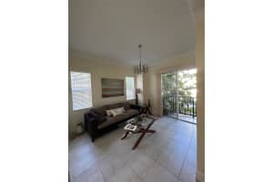 226 N Latitude Circle 205, Delray Beach