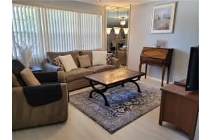 4302 Martinique Cir J2, Coconut Creek
