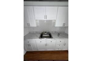 1150 E Sample Rd 110, Pompano Beach