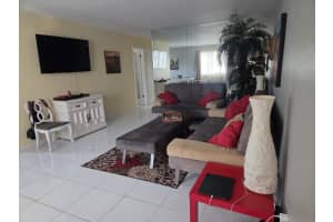 15610 Ne 6th Ave 29c, Miami
