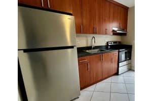 4061 N Dixie Hwy 8, Oakland Park