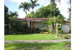 334 Velarde Ave, Coral Gables