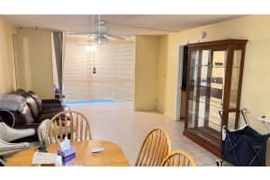 9261 Sunrise Lakes Boulevard 212, Sunrise